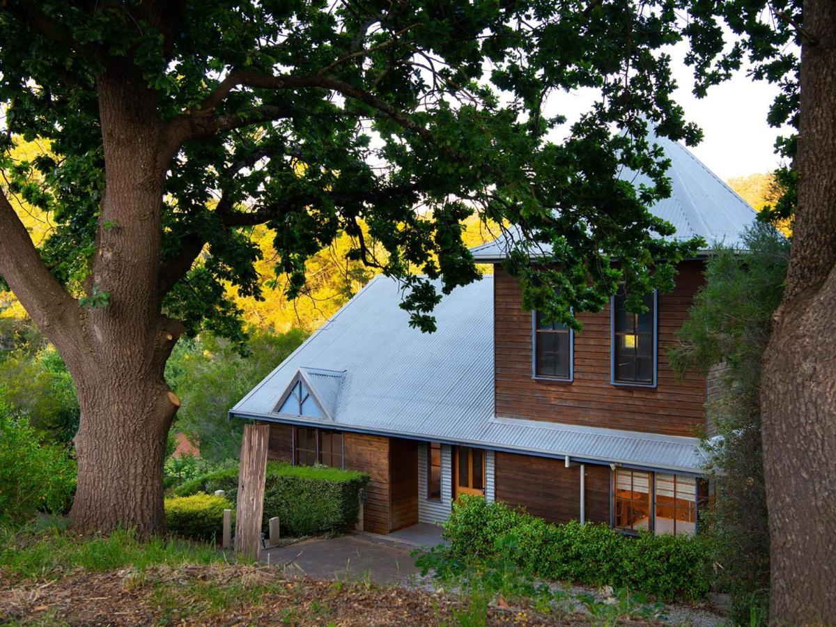French Cottage Дейлсфорд Екстериор снимка