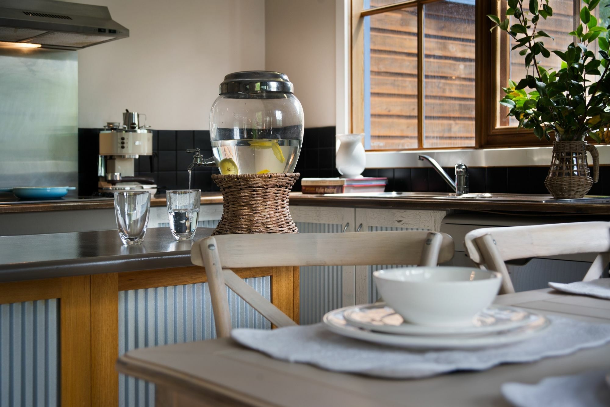 French Cottage Дейлсфорд Екстериор снимка